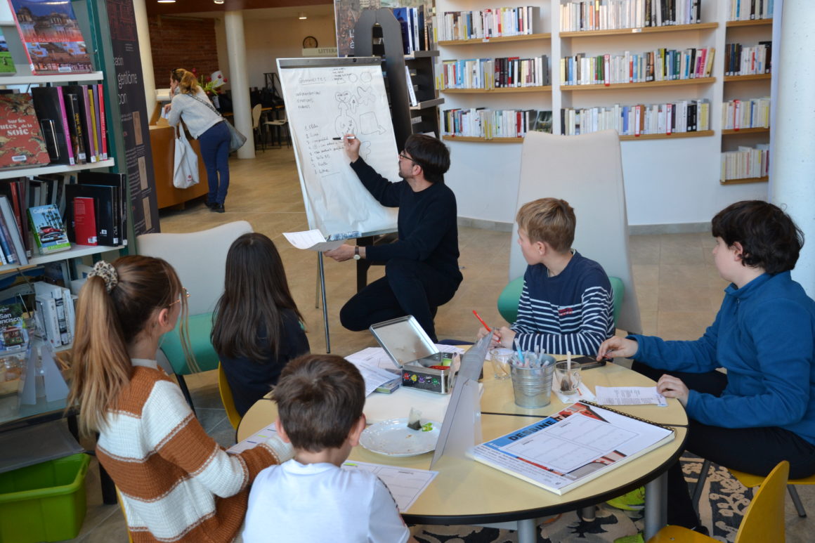 Dessine la signalétique