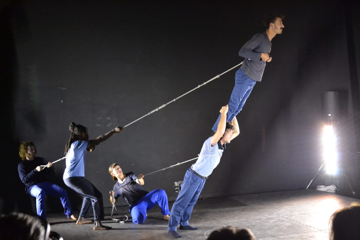 "Liens" - Collectif Tarabiscoté