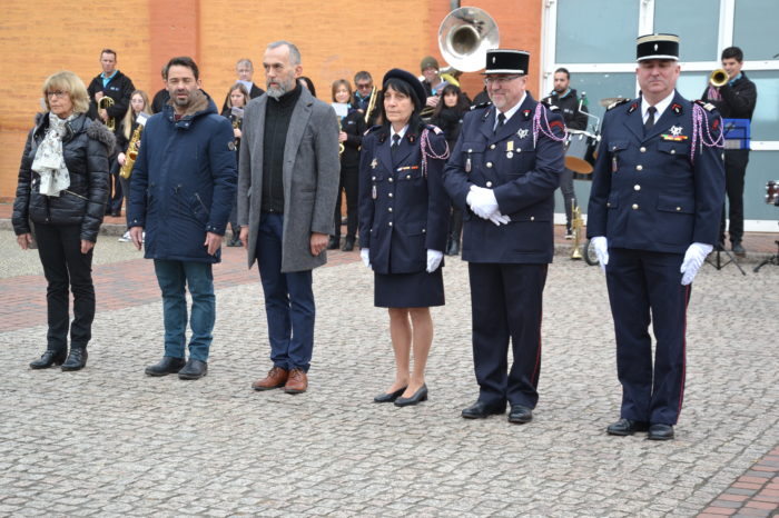 FB2500CE-DBE6-4F52-AF2A-412D631CD5BD - Au coeur de la cérémonie FB2500CE-DBE6-4F52-AF2A-412D631CD5BD - Au coeur de la cérémonie