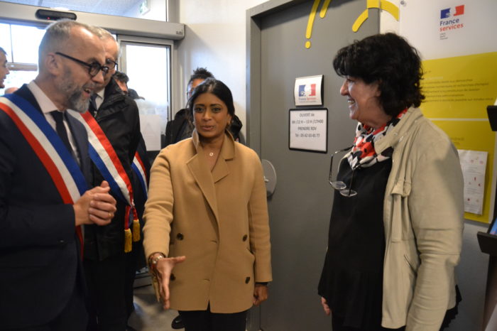 Visite ministérielle du 9 février 2024 - L'arrivée dans les locaux
Visite ministérielle du 9 février 2024 - L'arrivée dans les locaux