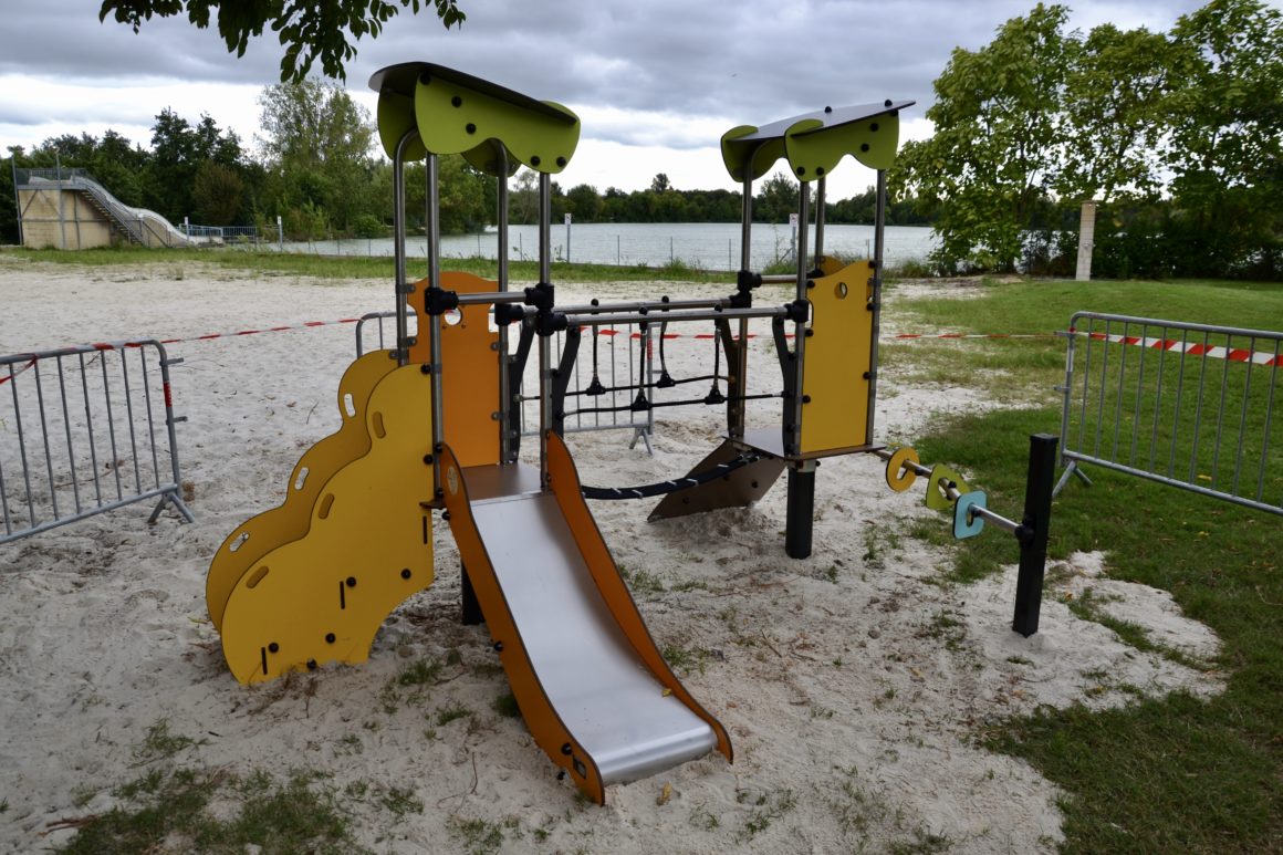 Jeux à la base de loisirs