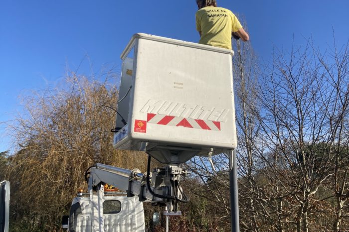 Travaux éclairage base de loisirs