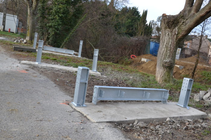 Chantier école Chaze 21 janvier 2025 - Montage de la passerelle Chantier école Chaze 21 janvier 2025 - Montage de la passerelle