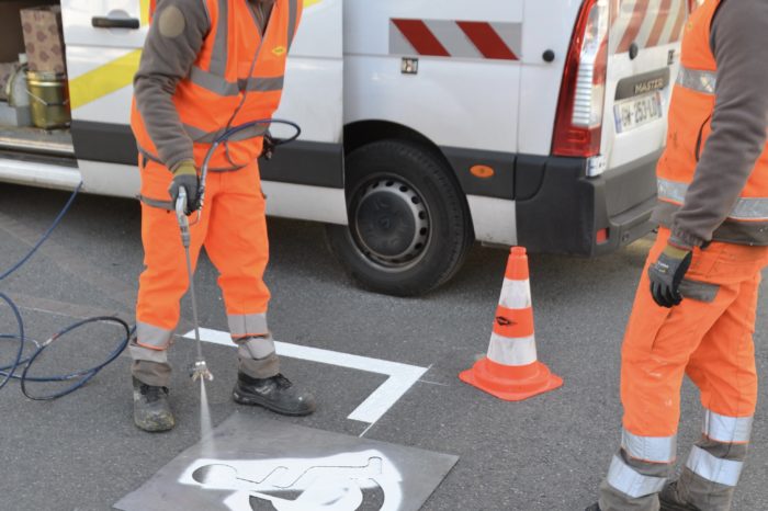 Travaux en ville - février 2025 - Emplacement stationnement PMR Travaux en ville - février 2025 - Emplacement stationnement PMR