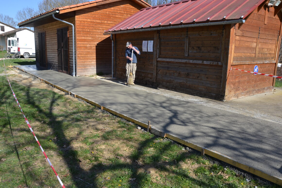 Travaux PMR base de loisirs - mars 2025