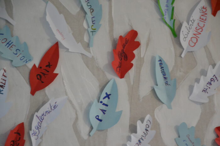 DSC_0630 - Arbre virtuel avec message sur la laïcité