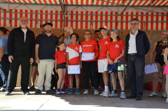 Diplôme de réussite sportive - Récompense pour le Tennis club de la Save
Diplôme de réussite sportive - Récompense pour le Tennis club de la Save
